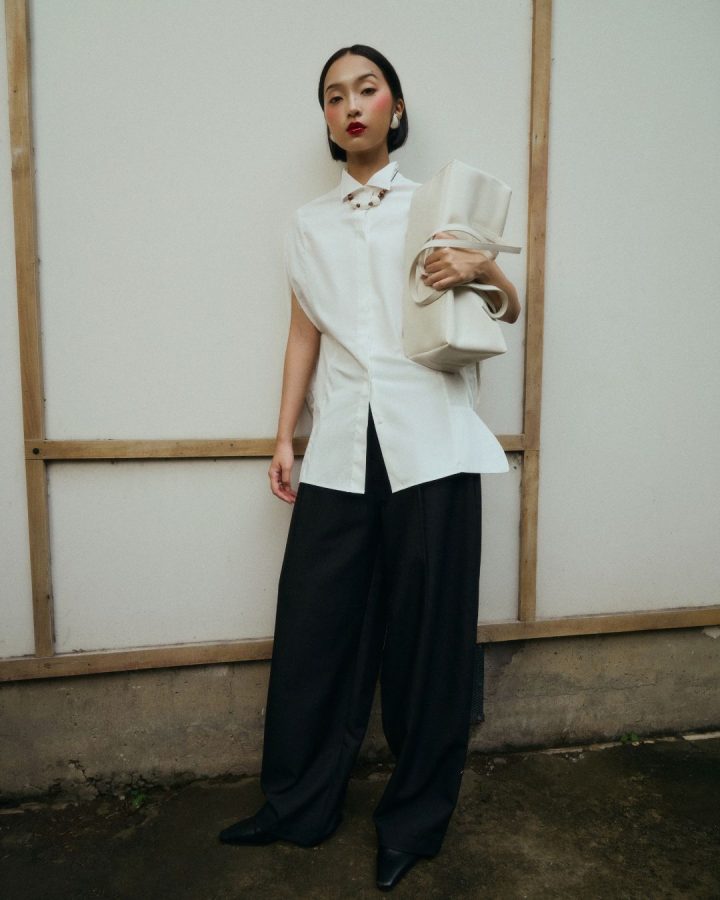 Alternative view of EASE PANT